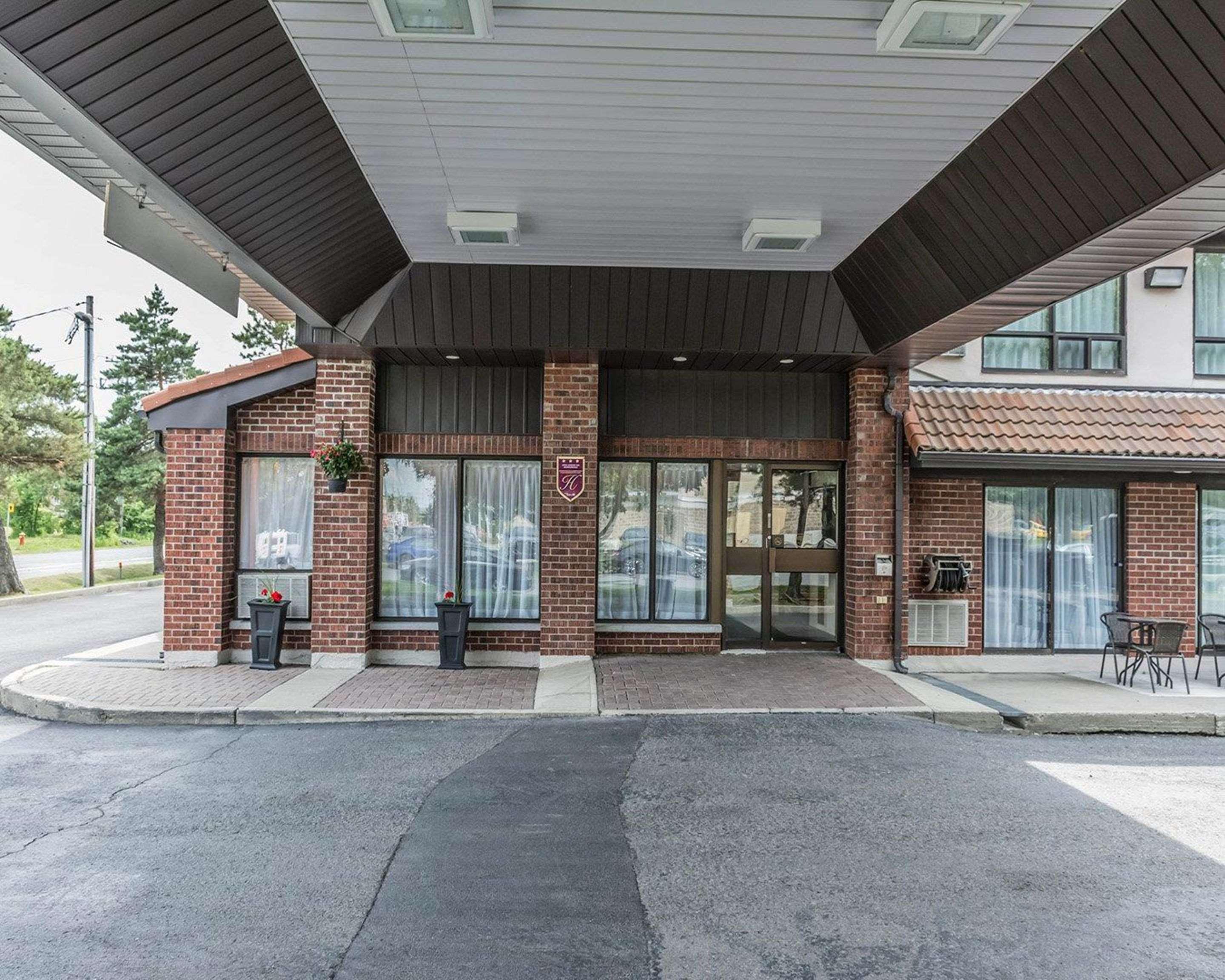 Comfort Inn Drummondville Exterior photo